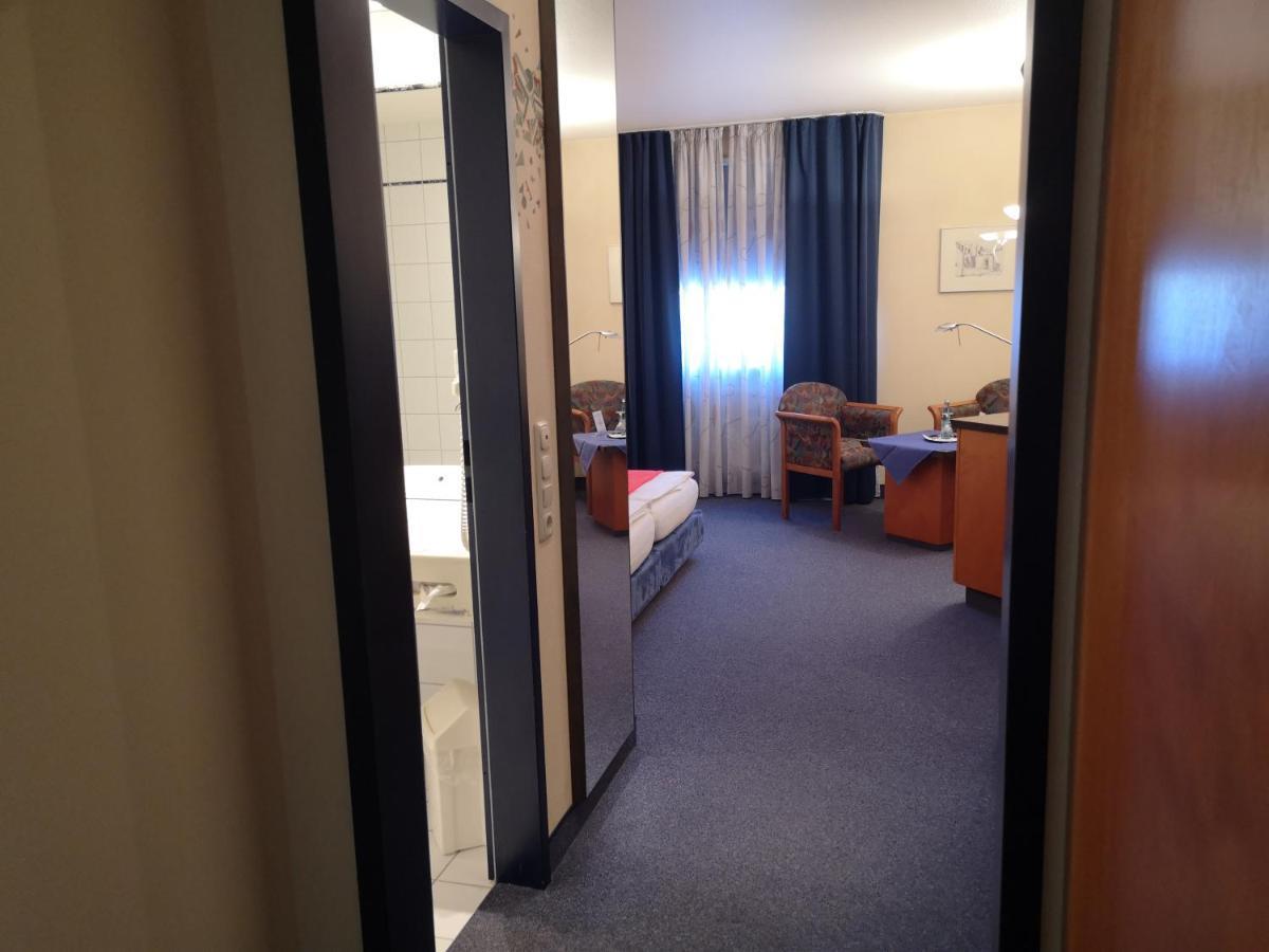 Main Hotel Eckert 3 Margetshoechheim Екстер'єр фото