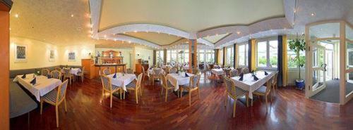 Main Hotel Eckert 3 Margetshoechheim Екстер'єр фото